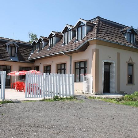 Ubytovanie Toscana Vysne Revistia Экстерьер фото